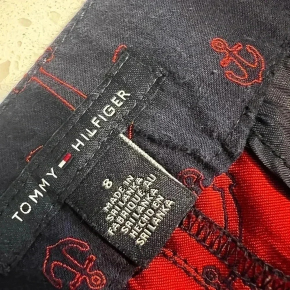 Tommy Hilfiger  size 8 skirt with anchor design - Picture 3 of 4